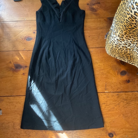 Tracy Reese / Anthropologie wool dress black w/ ruffled v neckline & low v back - Picture 7 of 13